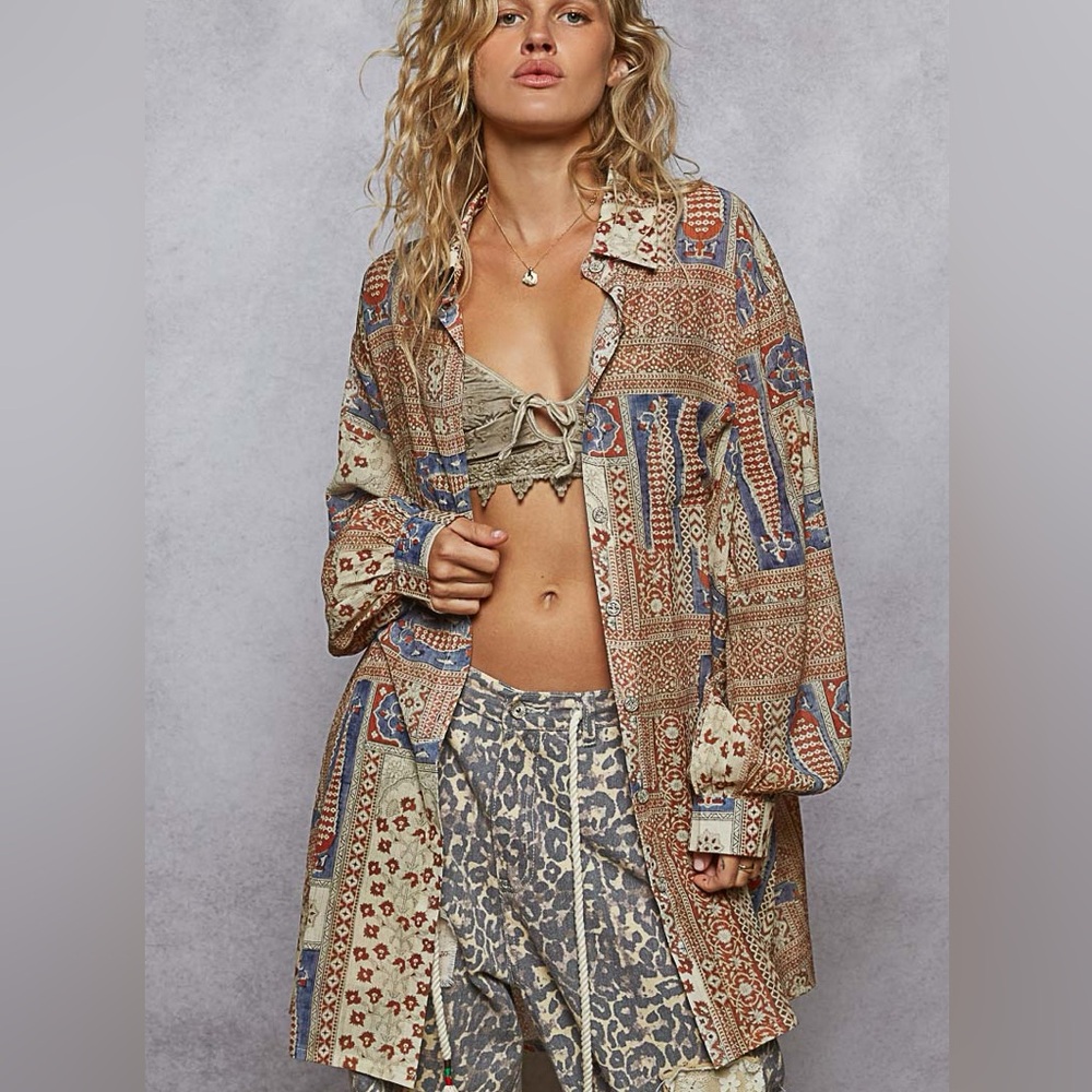 POL Printed Button Down Balloon Sleeve Shirt in Taupe Multi - Picture 2 of 6